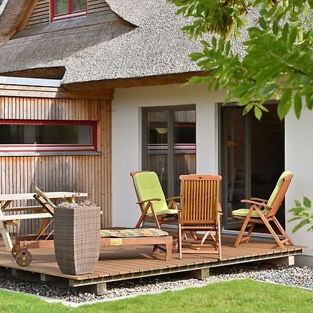 Reetdachhaus "Treibholz" Villa Wiek auf Ruegen Luaran gambar