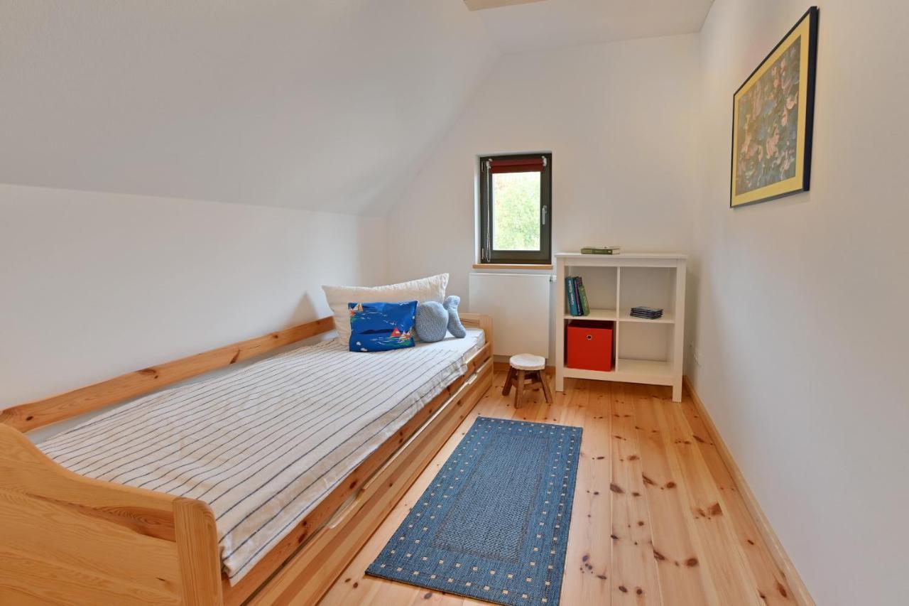 Reetdachhaus "Treibholz" Villa Wiek auf Ruegen Luaran gambar
