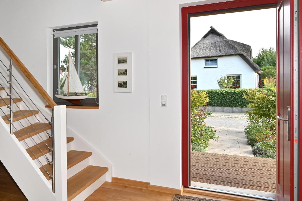 Reetdachhaus "Treibholz" Villa Wiek auf Ruegen Luaran gambar